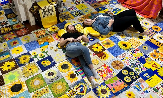 CALL OUT FOR THE #SUNFLOWERQUILTFORUKRAINE PROJECT